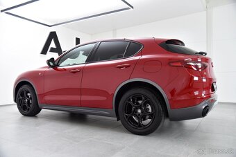 Stelvio 2.0 Turbo Veloce Q4 A/T, Xenon, ACC, Keyless - 6