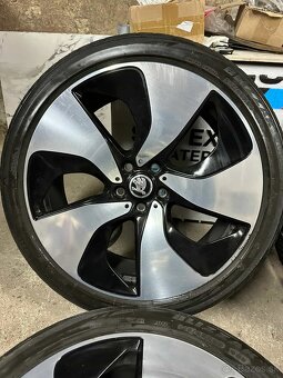 4ks alu disky 5x112 R20 - 6