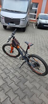 Decky horský bicykel Cube reaction 24 - 6