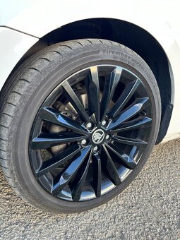 Original disky + pneu Skoda Superb 3 - 6