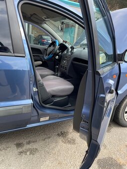 Ford fusion 1.2 benzín, 103k km, STK 10/26 - 6