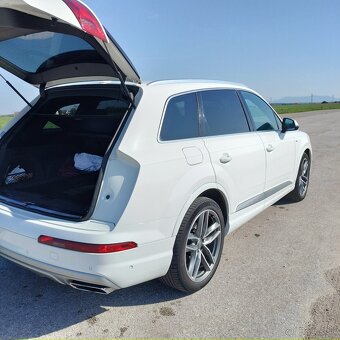 Audi Q7 3.0 TDI - 6