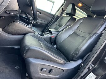 Nissan Qashqai 1.5dCi 81kw 2014 Manuál - 6