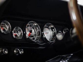 Ford mustang fastback V8 - 6