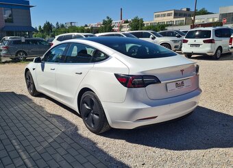 TESLA MODEL 3 STANDARD PLUS - 6