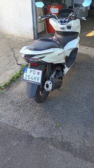 Predám Honda PCX125 r,2021 - 6
