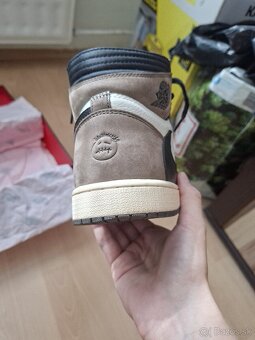 Jordan 1 high travis scott - 6