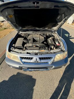 Mitsubishi Pajero 3.2 - 6