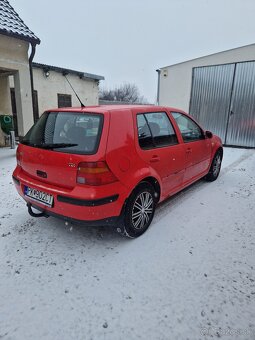 Predám Volkswagen Golf 4 - 6