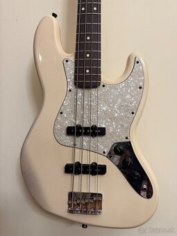 Fender Jazz Bass - 6
