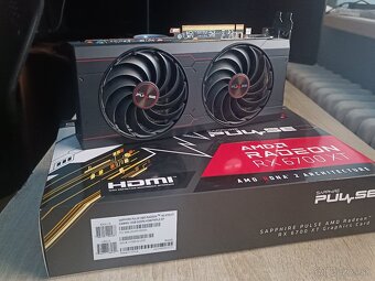 RX 6700 XT - Sapphire Pulse - 6
