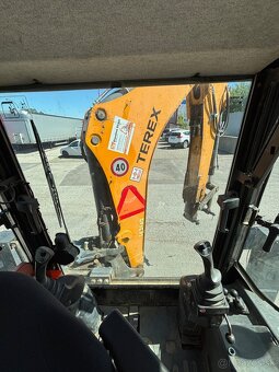 Terex TLB 890 - 6