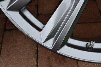 5x112 R20 Hlinikove disky Original VW Tiguan II R-line - 6