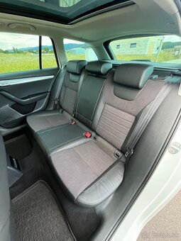 Škoda octavia combi 2.0tdi STYLE - 6