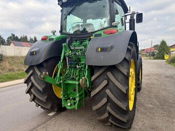 Zemědělský traktor John Deere 6215, rok výroby 2017, 7600 mo - 6