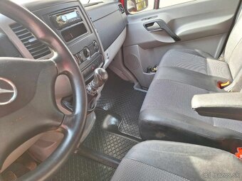 Mercedes Benz Sprinter - 6