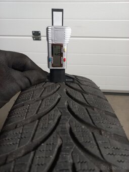 BMW i3 zimní sada, bicolor Styling 428, pneu 155/70 R19 - 6