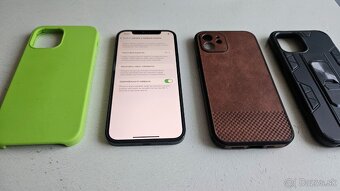 Apple iPhone 12 tmavý - 64GB, zdravie 85% - 6