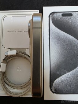 SKORO NOVY iPhone 15pro + príslušenstvo - 6