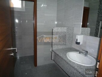VIVAREAL  PRENÁJOM EXKLUZÍVNYCH KANCELÁRIÍ  Výmery od 13 m - 6