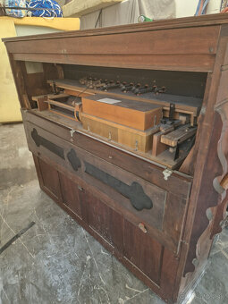 Predam piano organ historicky kus za 300eur - 6