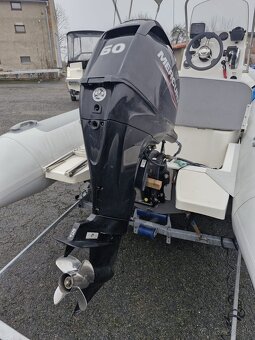 motorový čln ADVENTURE V-500 - 6