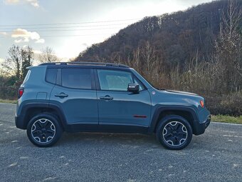JEEP RENEGADE TRAILHAWK 2.0 170ps AT/9 - 6