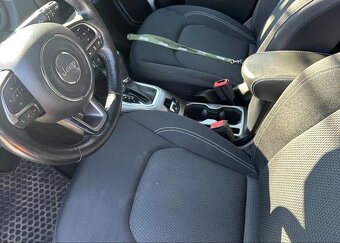 Jeep Renegade, 1,3T, 180k, 4x4, s DPH - 6
