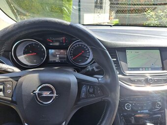 Opel Astra + - 6