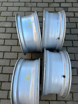 Hliníkové disky Mazda 5x114,3 R17 - vhodné pre rôzne vozidlá - 6