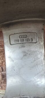 Originál Audi disky 8JxR18H2 ET 47 - 6