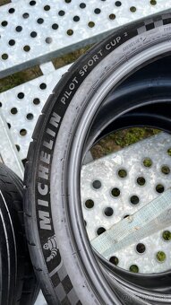 🟡Letné pneu 235/40 r19 Michelin - 6