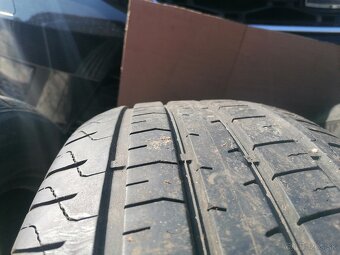 Predám  letné pneumatiky z Hondy CRV   225/60 r 18 - 6