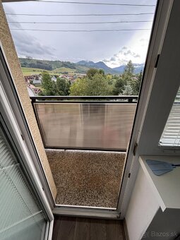 Predaj veľký 3 izbový byt s 2 balkónmi - 6