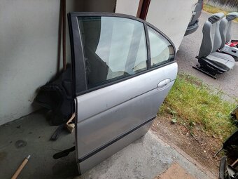 Predám dvere e39 - 6