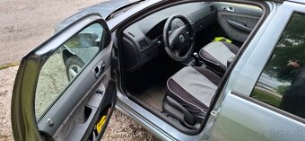 Škoda Fabia1.4 MPI - 6