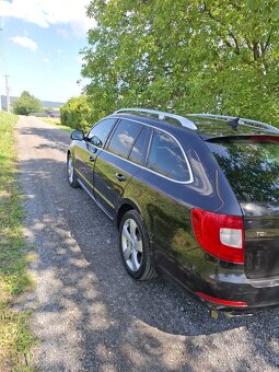Škoda Superb Combi - 6