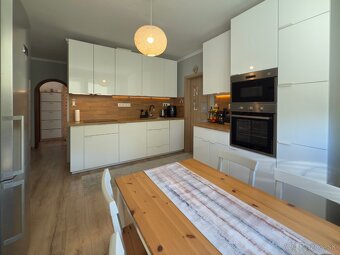 EXKLUZÍVNY PREDAJ-Kompletne prerobený 3 izb.byt s 2 balkónmi - 6