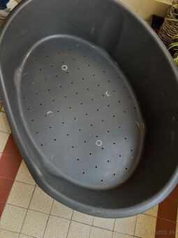 Predam plastovy pelech s vankúšom pre velkeho psa - 6