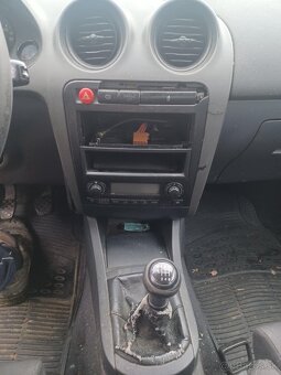 Rozpredám Seat Ibiza 6L 1.9Tdi 96kw ASZ - 6