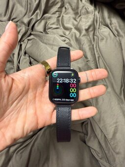Apple Watch series 9 45mm - 6