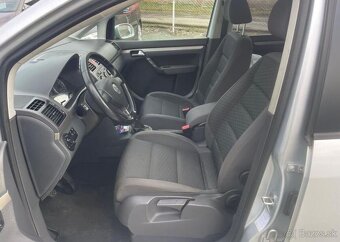 Volkswagen Touran 1.4 TSI 7 MÍST benzín manuál 103 kw - 6