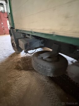 Predam vyklapac Iveco 260 - 6