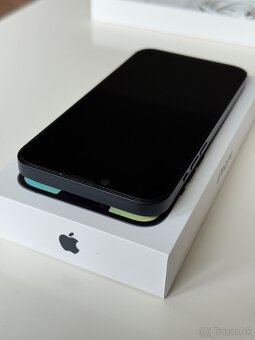 iPhone - 6