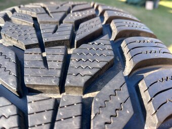 215/65 r17 zimne pneumatiky hankook. - 6
