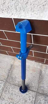 Lada Niva -Zdvihák  pre terénne autá - 6