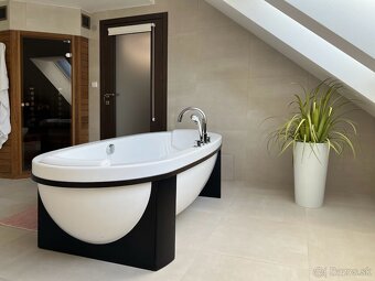 Prenajmem luxusný byt v priamom centre Topoľčian - 6