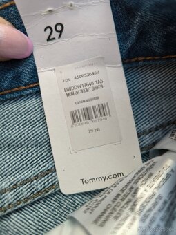 Dámske šortky Tommy Jeans , veľ. M - 6