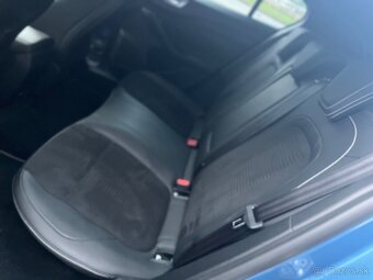 Ford Focus ST-3 2.3 -- Váš nový adrenalínový partner -- - 6