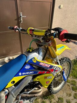 Suzuki RMZ 250 - 6